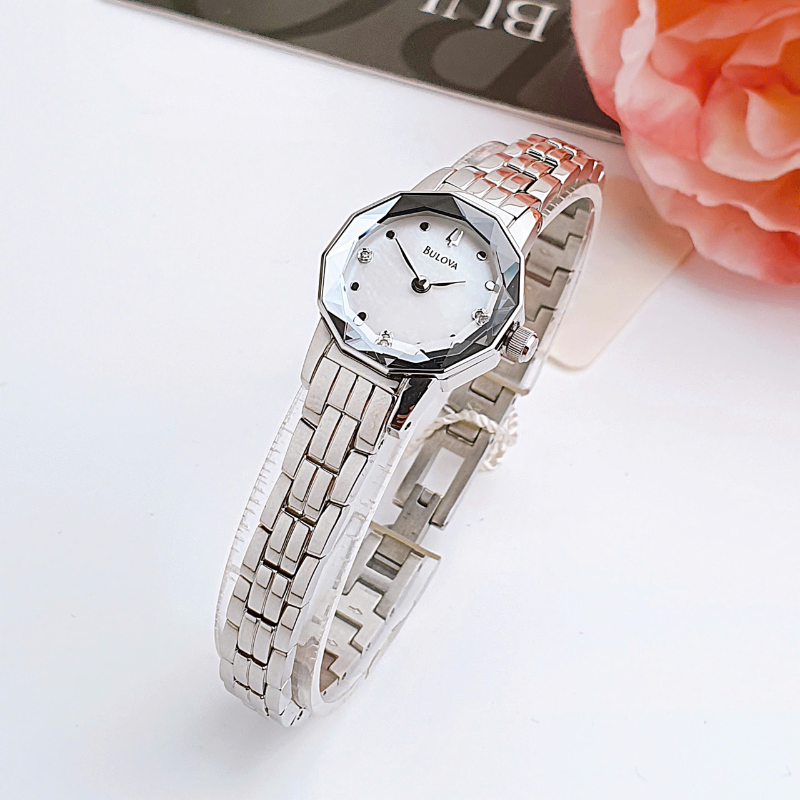 Bulova 96P129